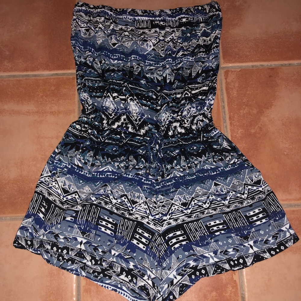 Printed summer strapless romper